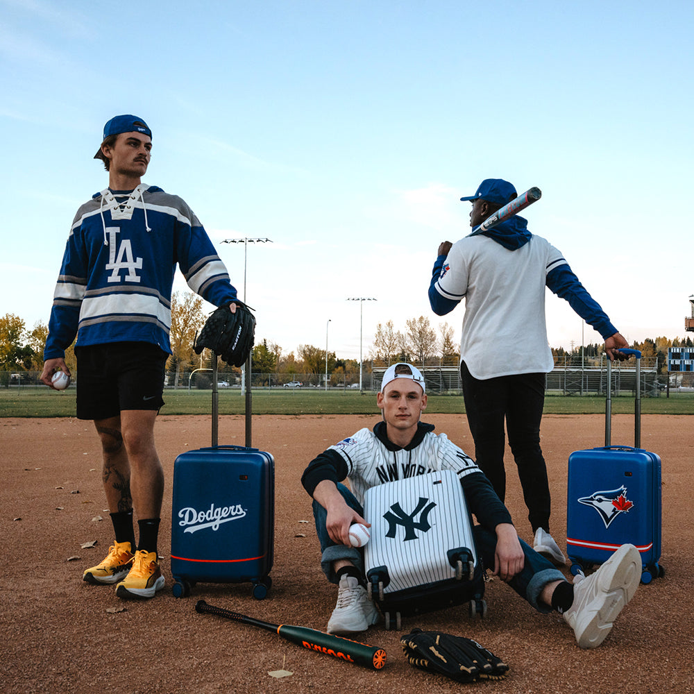 MLB 21 Inch Luggage - New York Yankees