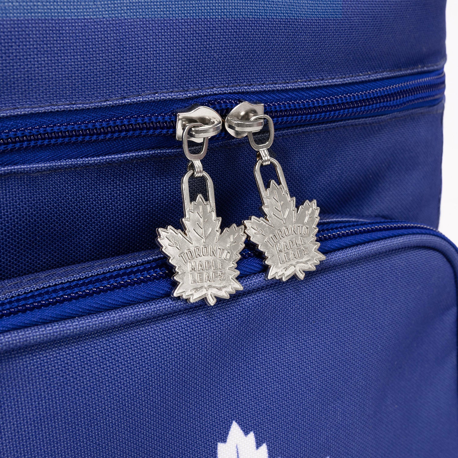 NHL Adult 11L Cooler Lunch Bag - Toronto Maple Leafs (ALB-11L-TM01-26AR)