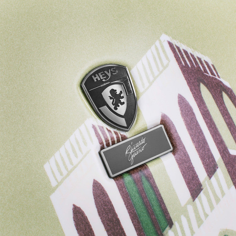 #color_Riccardo Guasco Paris