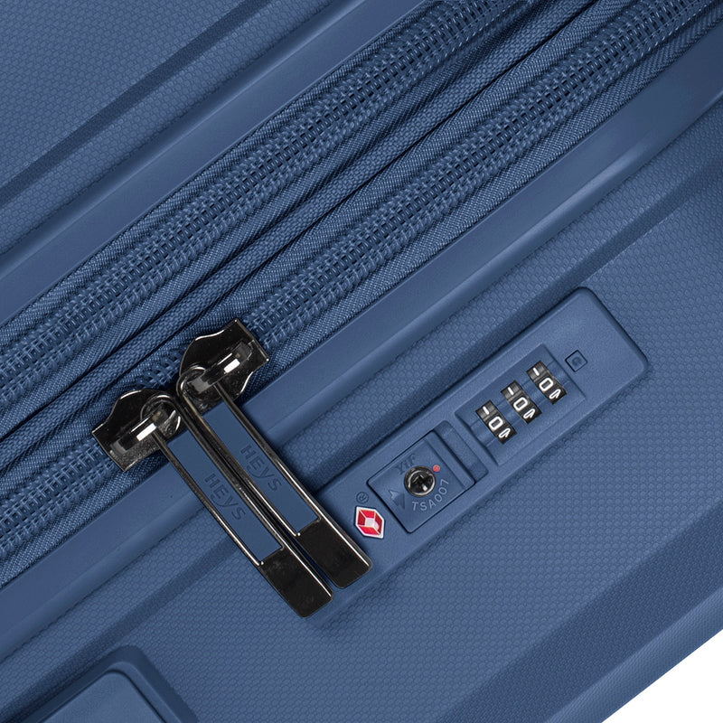 Airlite 30" Luggage
