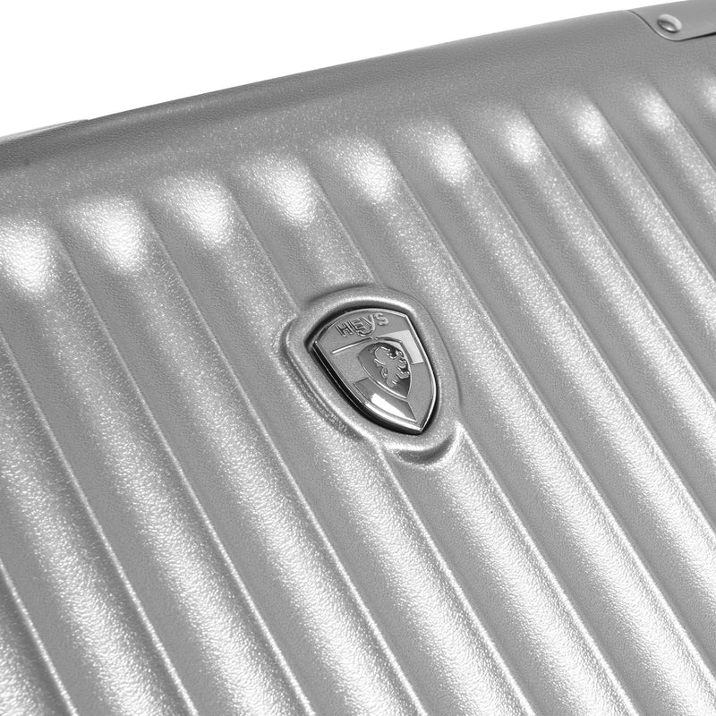 Luxe 26" Luggage