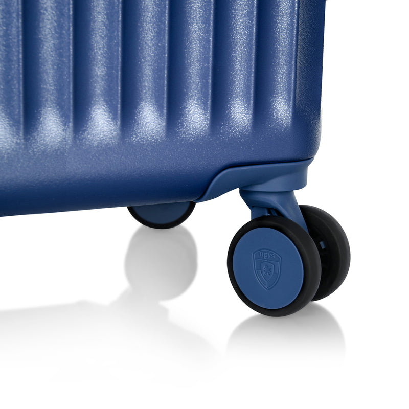 Luxe 30" Luggage