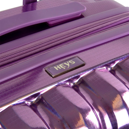 Astro 26" Luggage close up | Carry On Luggage