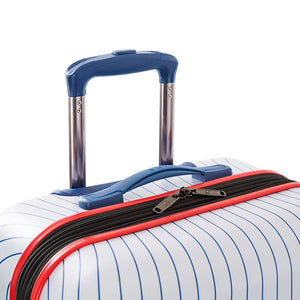 MLB 26" Luggage - Chicago Cubs Handle
