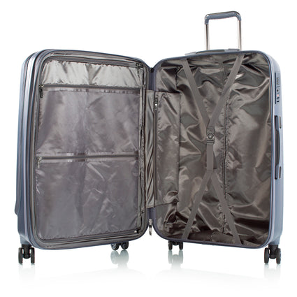 Vantage 30" Smart Access Luggage Open