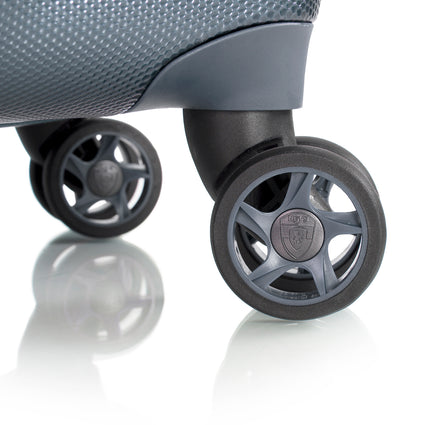 Vantage Smart Access 3 Piece Luggage Set Wheels